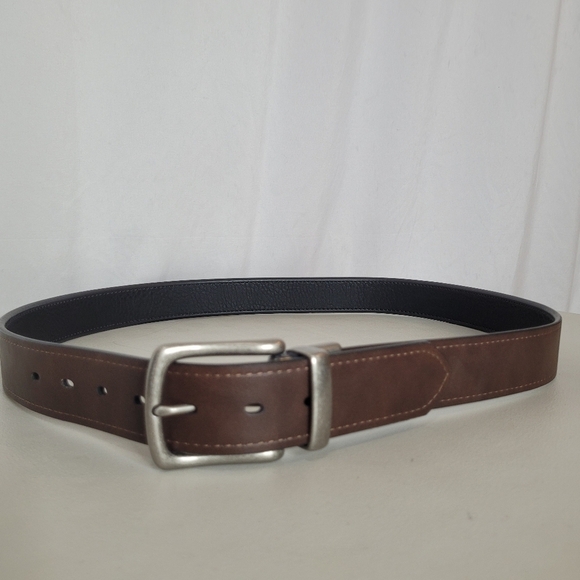 Levi's Men's Reversible Black/Brown Coated Leather Belt - Size XL 42-44 - Picture 2 of 10